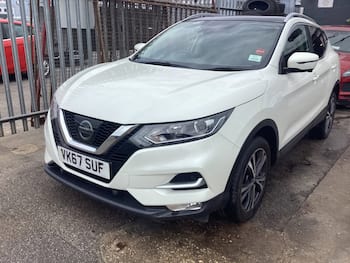 Used Nissan Qashqai 2017 for sale - 79700056: Photo