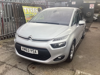 Used Citroen C4 Picasso 2013 for sale - 74044435: Photo