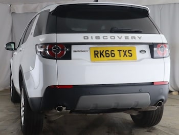 Used Land Rover Discovery Sport 2016 for sale - 77771401: Photo