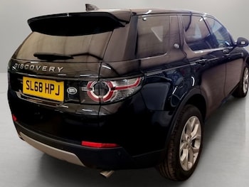 Used Land Rover Discovery Sport 2018 for sale - 78463818: Photo