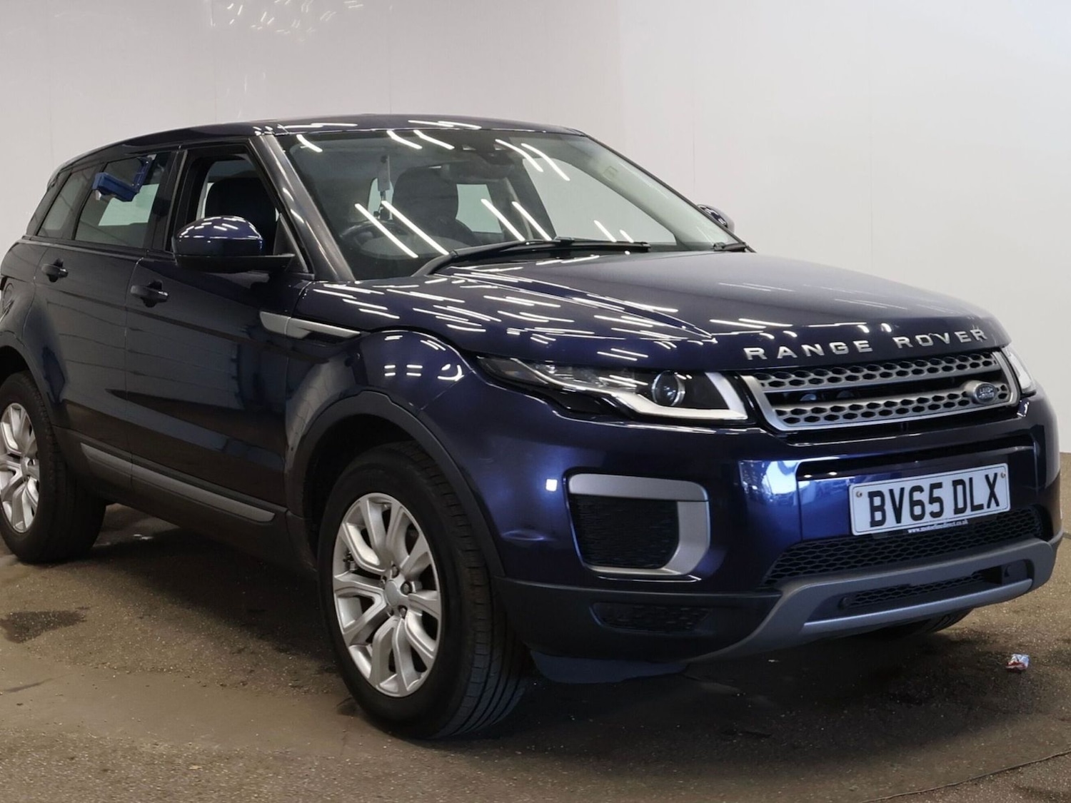 Used Land Rover Range Rover Evoque 2015 for sale - 78059409: Photo 4