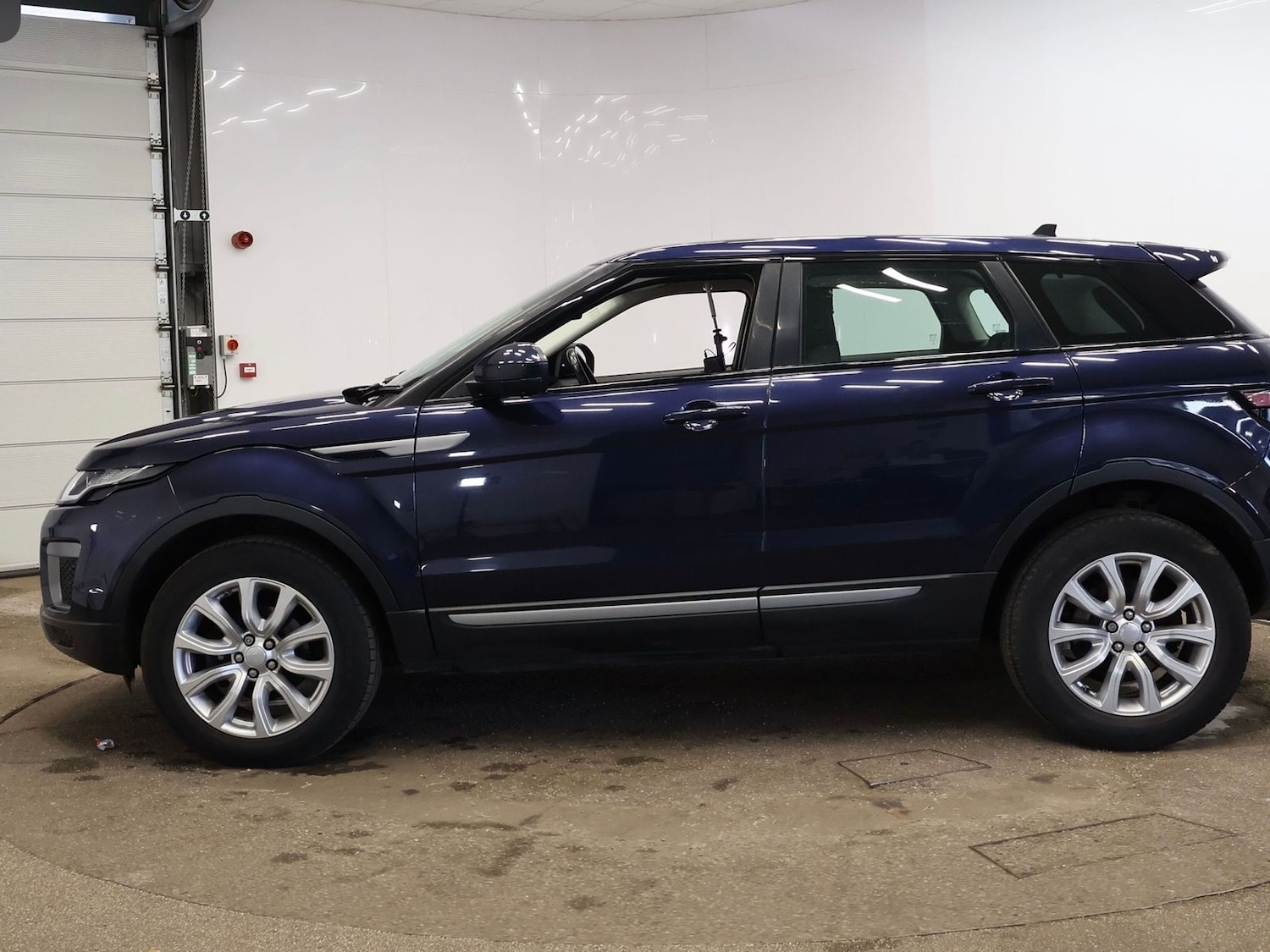 Used Land Rover Range Rover Evoque 2015 for sale - 78059409: Photo 5