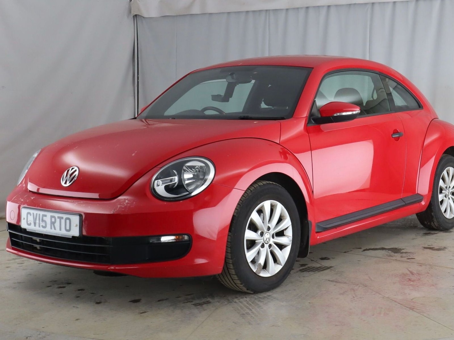 Used Volkswagen Beetle 2015 for sale - 78150018: Photo 3