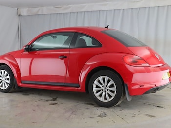 Used Volkswagen Beetle 2015 for sale - 78150018: Photo
