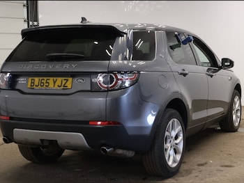 Used Land Rover Discovery Sport 2015 for sale - 79006258: Photo