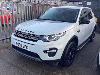 Used Land Rover Discovery Sport 2016 for sale - 77526262: Photo