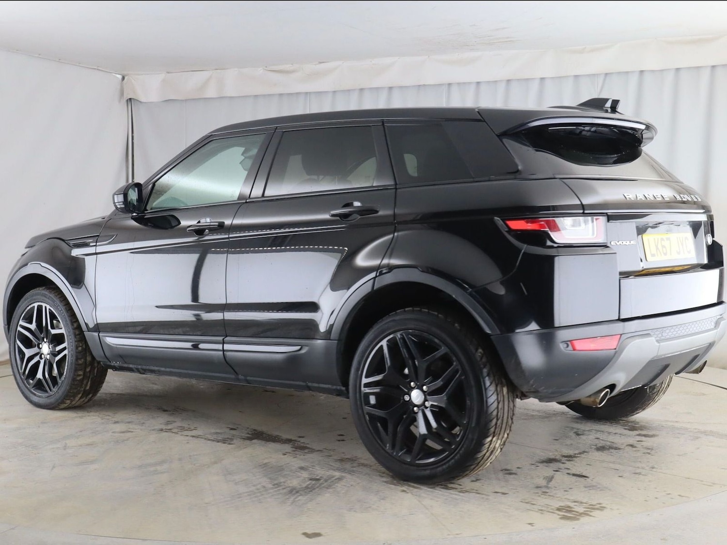 Used Land Rover Range Rover Evoque 2017 for sale - 78150021: Photo 2