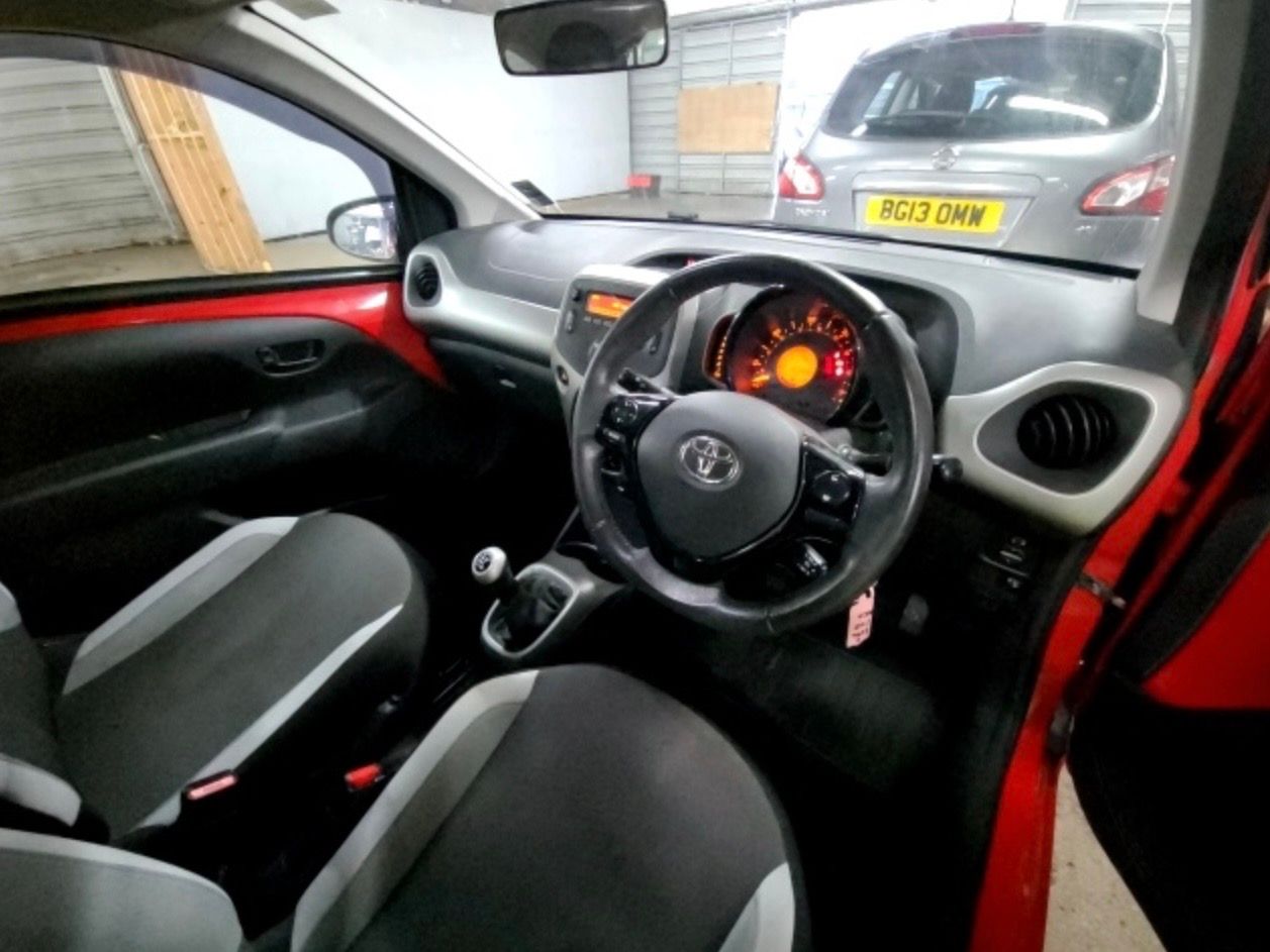 Used Toyota AYGO 2014 for sale - 77393035: Photo 6