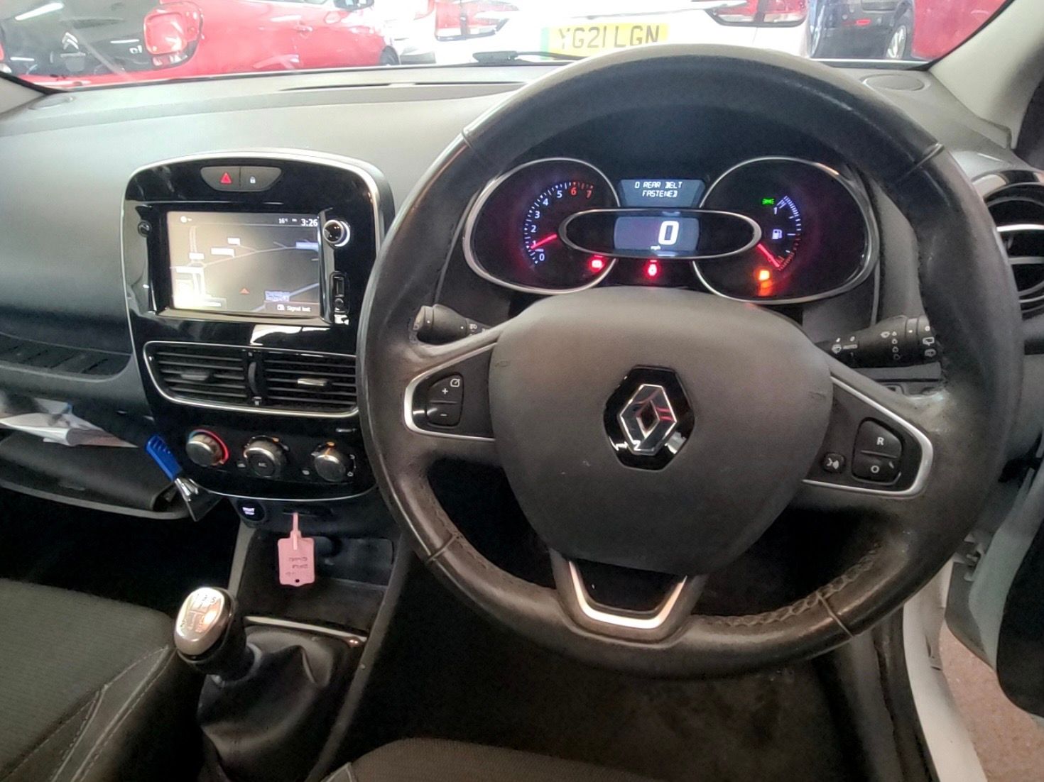 Used Renault Clio 2016 for sale - 77960062: Photo 5