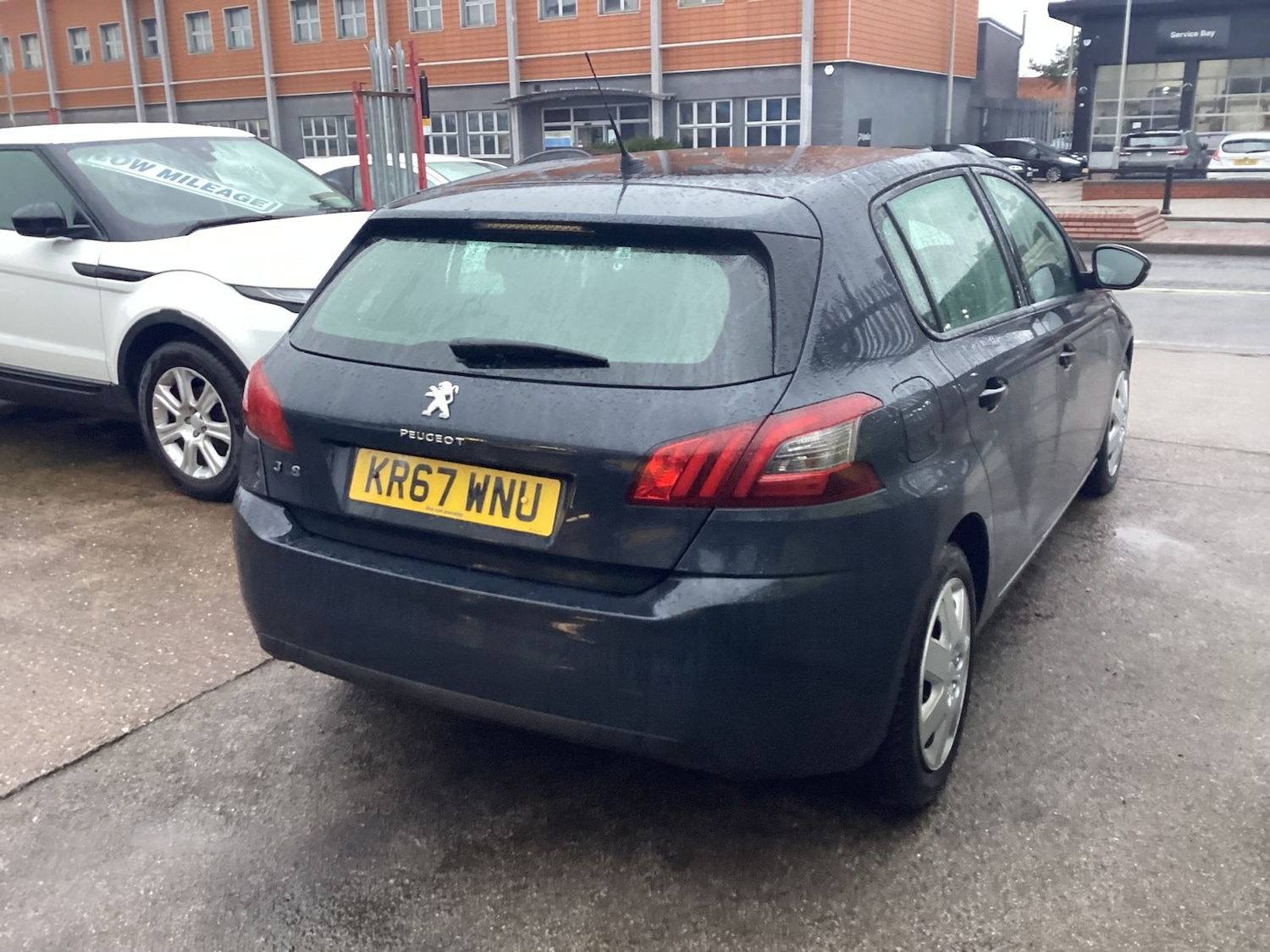 Used Peugeot 308 2017 for sale - 77092833: Photo 5
