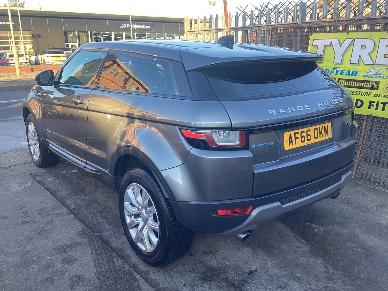 Used Land Rover Range Rover Evoque 2016 for sale - 77092848: Photo 8