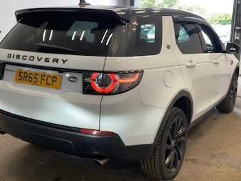 Used Land Rover Discovery Sport 2015 for sale - 79325913: Photo