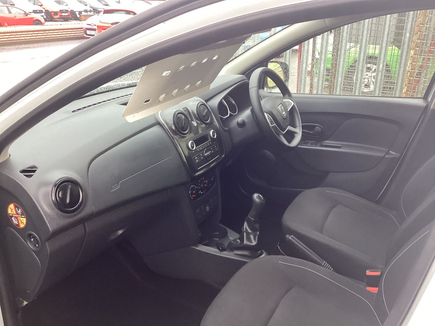 Used Dacia Sandero 2017 for sale - 77092867: Photo 10