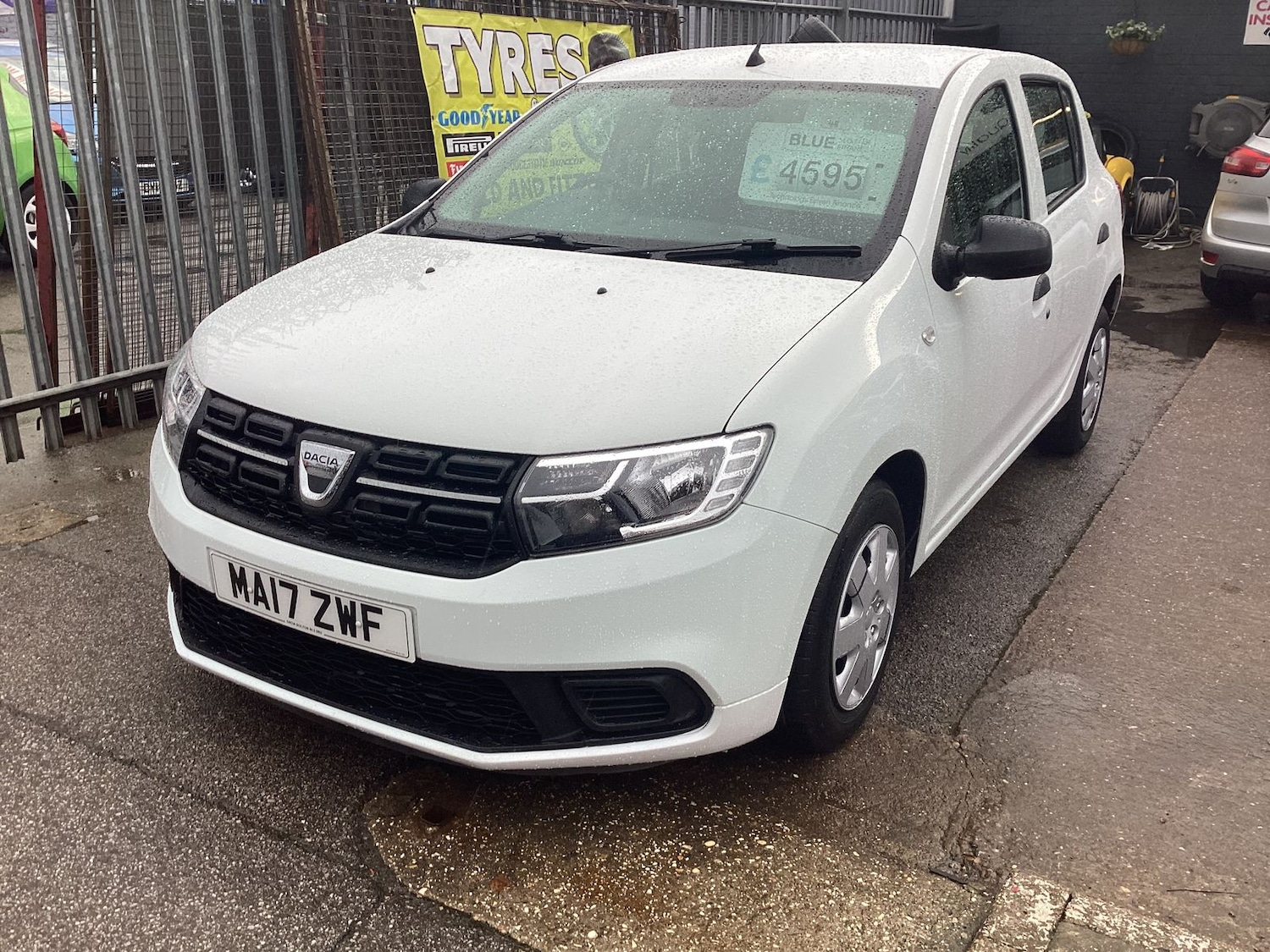 Used Dacia Sandero 2017 for sale - 77092867: Photo 6