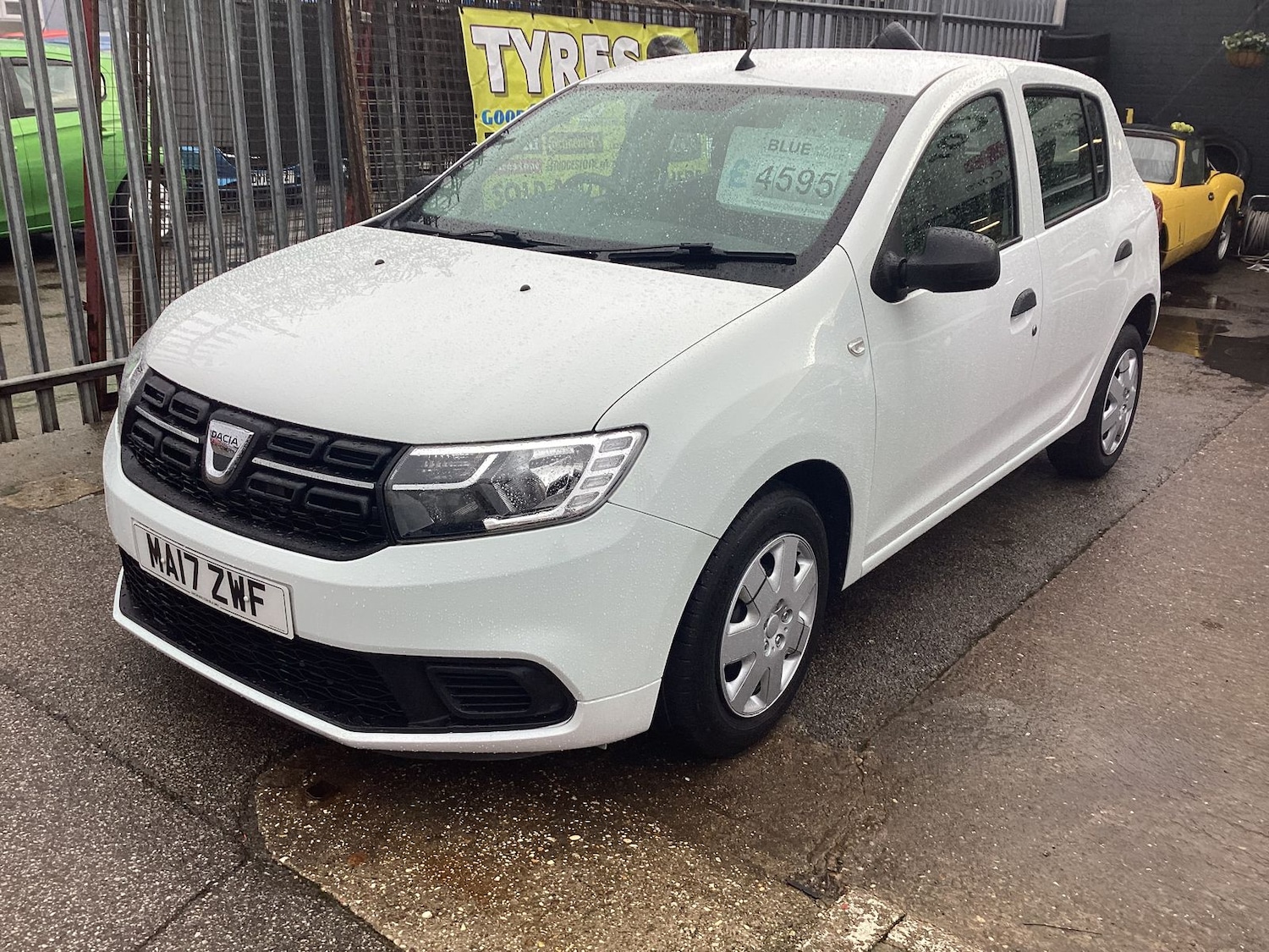 Used Dacia Sandero 2017 for sale - 77092867: Photo 7