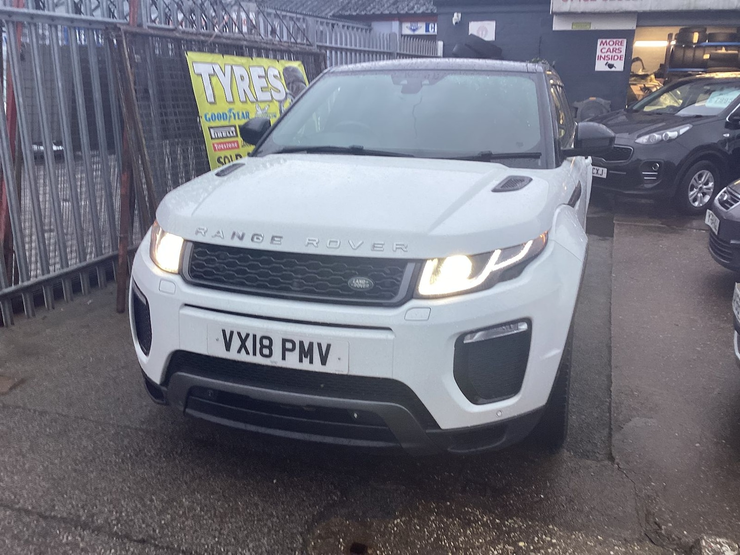 Used Land Rover Range Rover Evoque 2018 for sale - 77281203: Photo 2