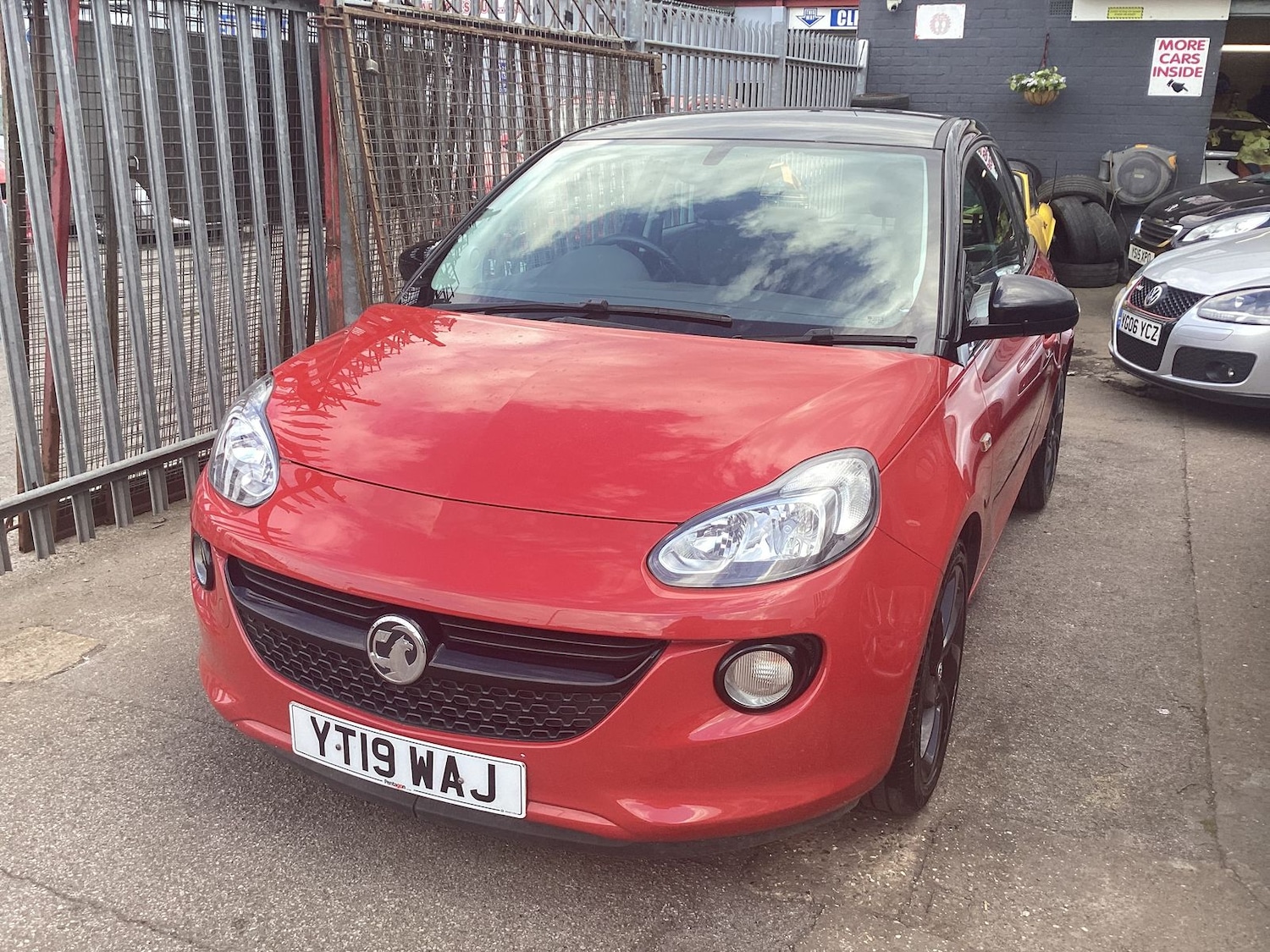 Used Vauxhall ADAM 2019 for sale - 77092845: Photo 2