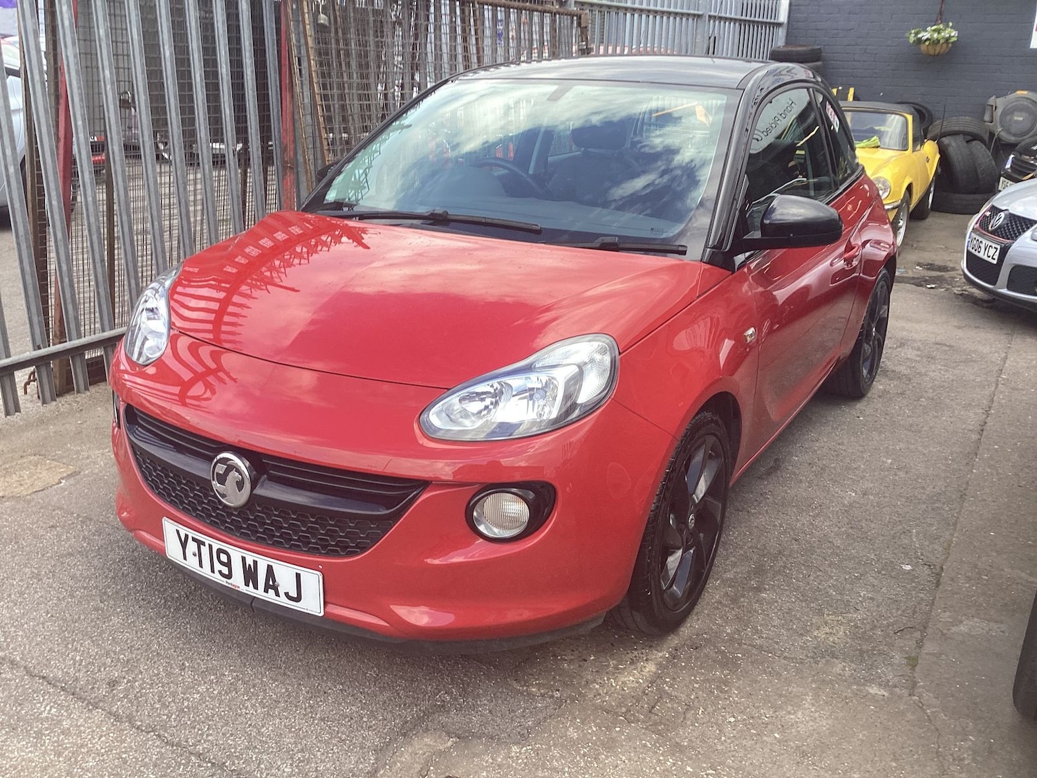 Used Vauxhall ADAM 2019 for sale - 77092845: Photo 3
