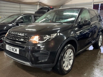 Used Land Rover Discovery Sport 2018 for sale - 78385393: Photo