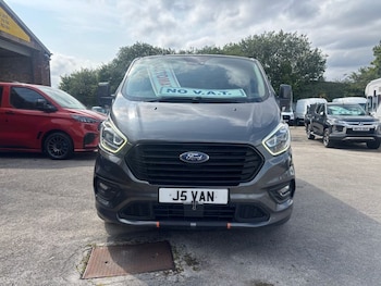 Used Ford Tourneo Custom 2020 for sale - 76235357: Photo