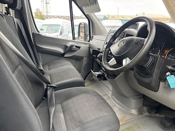 Used Mercedes-Benz Sprinter 2017 for sale - 76147443: Photo 2