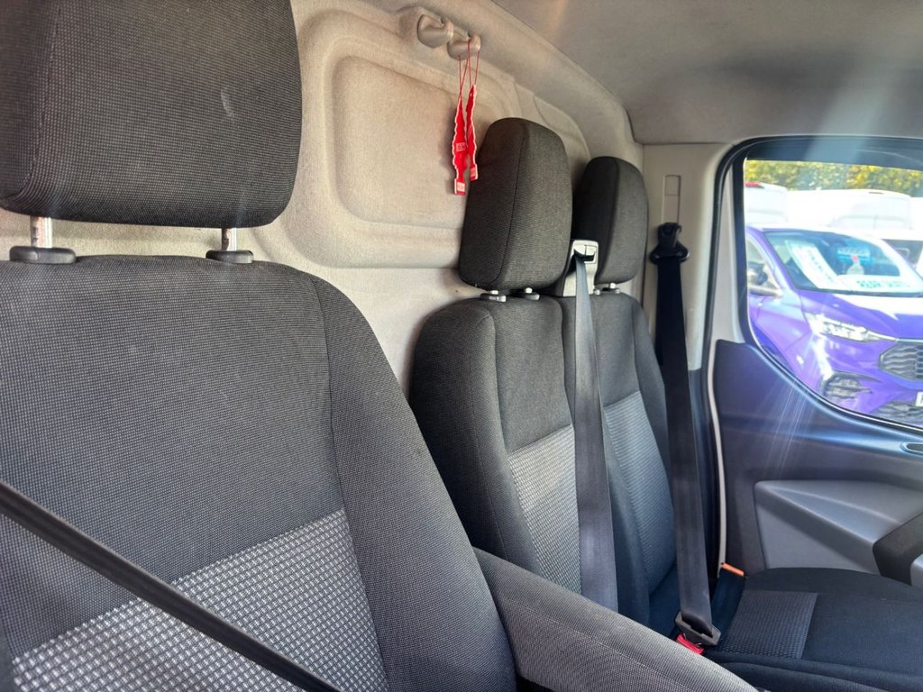 Used Ford Transit Custom 2017 for sale - 76345532: Photo 10