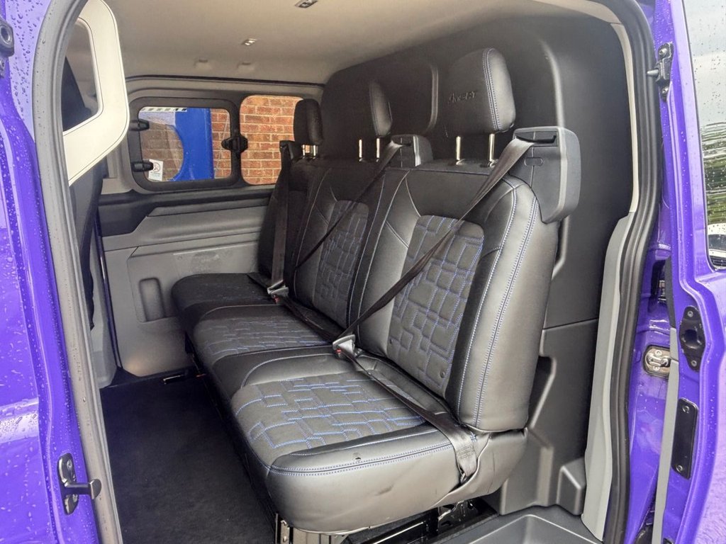 Used Ford Transit Custom 2024 for sale - 76367539: Photo 3