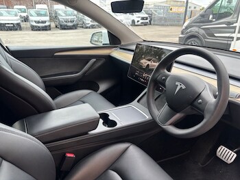 Used Tesla Model Y 2023 for sale - 78479500: Photo