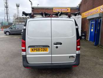 Used Mercedes-Benz Vito 2018 for sale - 73960186: Photo
