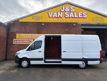 Used Mercedes-Benz Sprinter 2023 for sale - 77885028: Photo