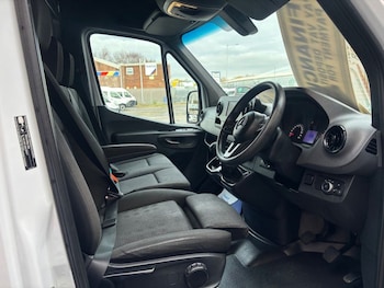 Used Mercedes-Benz Sprinter 2023 for sale - 77885028: Photo
