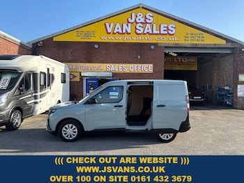 Used Ford Transit Courier 2025 for sale - 78529978: Photo