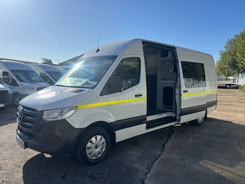 Used Mercedes-Benz Sprinter 2023 for sale - 76080515: Photo