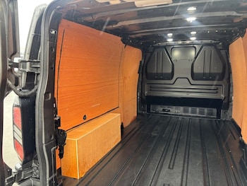 Used Ford Transit Custom 2024 for sale - 78631632: Photo