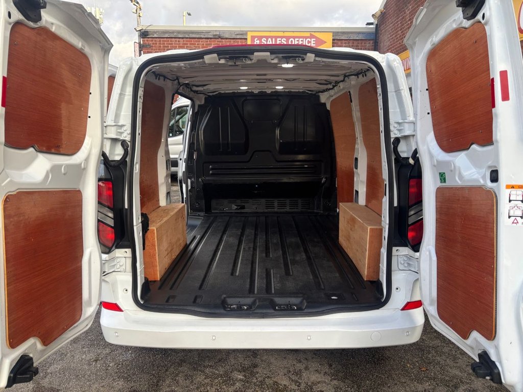 Used Ford Transit Custom 2024 for sale - 76345459: Photo 4