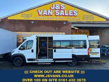 Used Peugeot Boxer 2018 for sale - 77302149: Photo