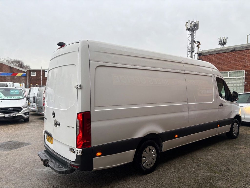 Used Mercedes-Benz Sprinter 2021 for sale - 77327603: Photo 2