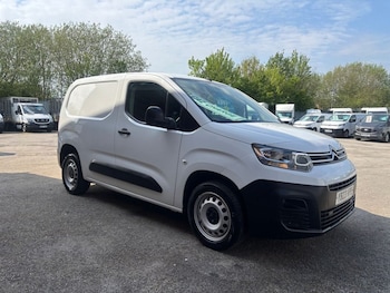 Used Citroen Berlingo 2023 for sale - 78529980: Photo