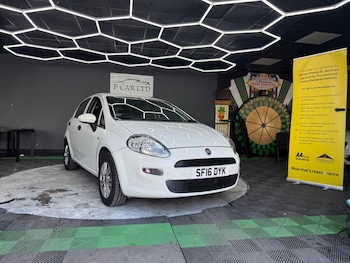 Used Fiat Punto 2016 for sale - 78516778: Photo