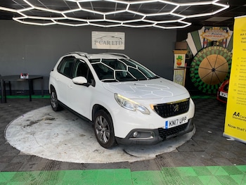 Used Peugeot 2008 2017 for sale - 78375769: Photo