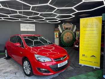 Used Vauxhall Astra 2015 for sale - 78375470: Photo