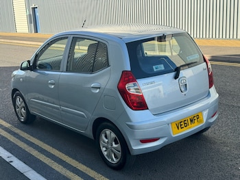 Used Hyundai i10 2012 for sale - 76630427: Photo