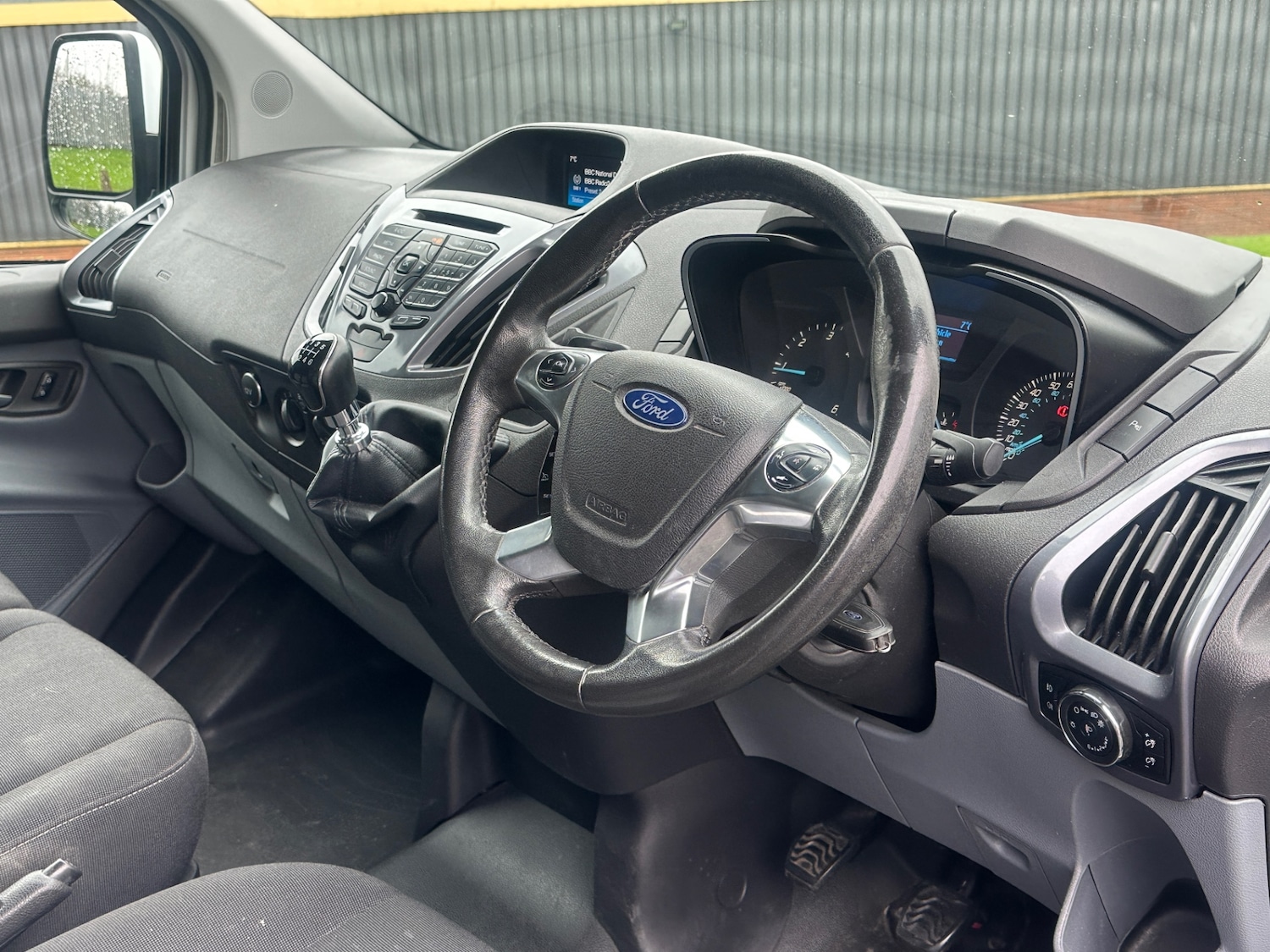 Used Ford Transit Custom 2017 for sale - 76969829: Photo 16