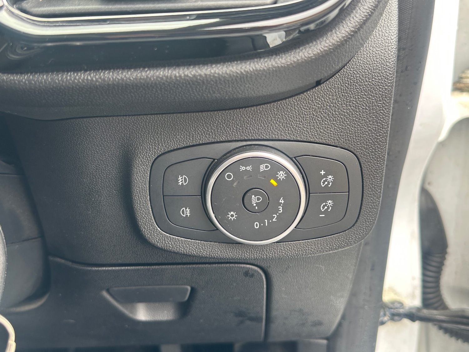 Used Ford Fiesta 2018 for sale - 76102240: Photo 26