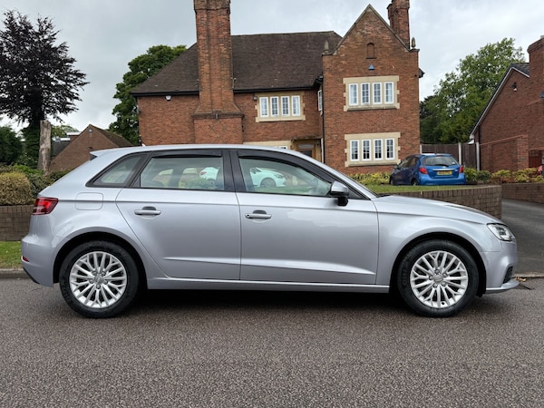 Used Audi A3 2016 for sale - 76321792: Photo 5