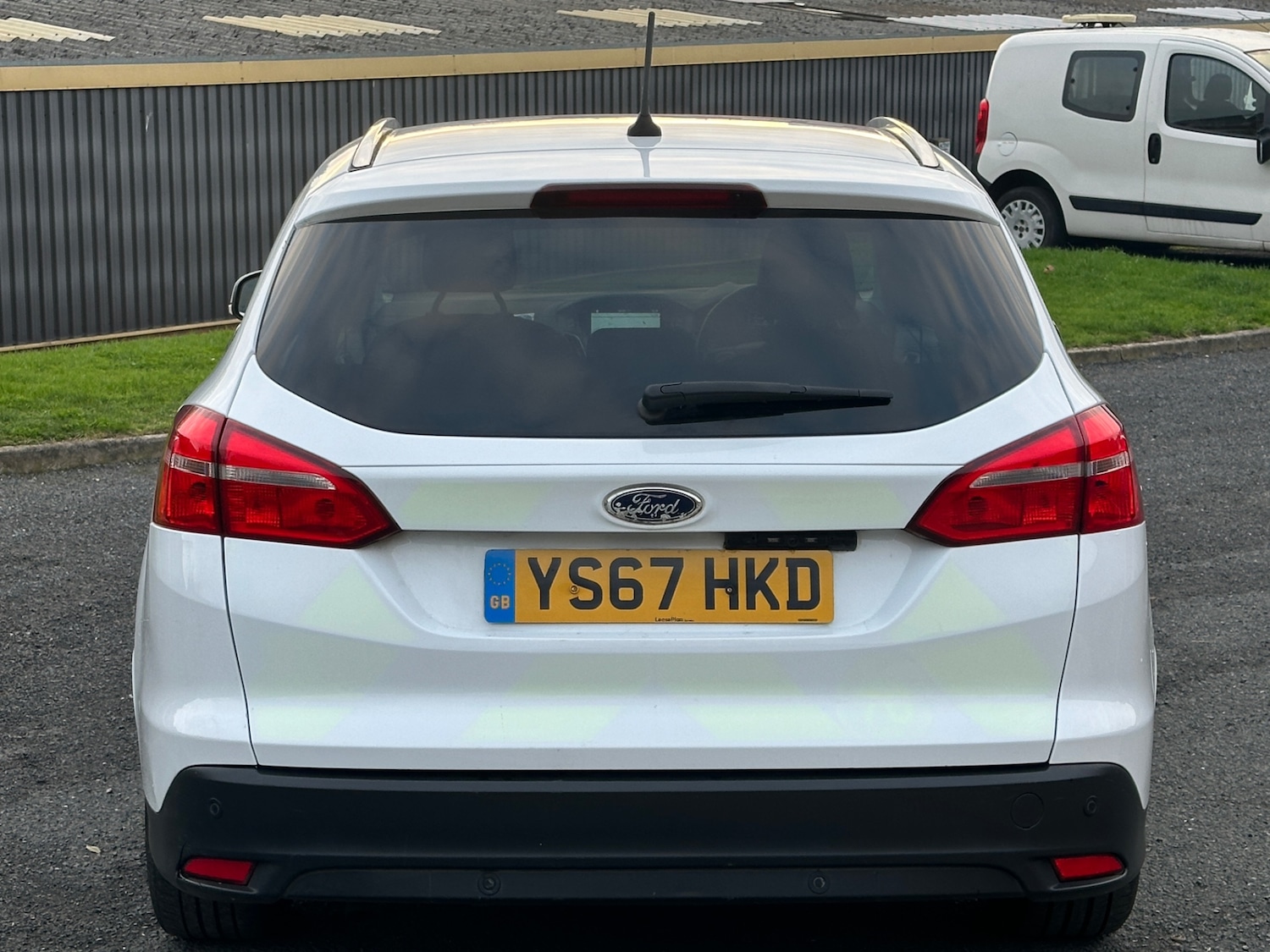 Used Ford Focus 2017 for sale - 76596115: Photo 5