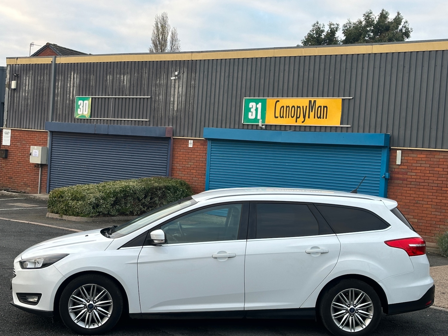 Used Ford Focus 2017 for sale - 76596115: Photo 7