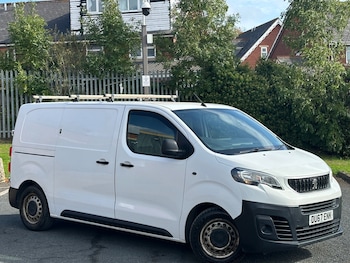 Used Peugeot Expert 2017 for sale - 76128647: Photo