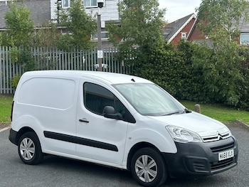 Used Citroen Berlingo 2018 for sale - 76181655: Photo