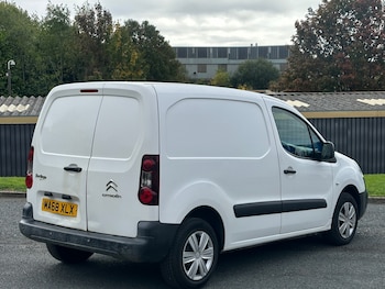 Used Citroen Berlingo 2018 for sale - 76181655: Photo